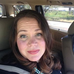 Meet your Posher, Candace